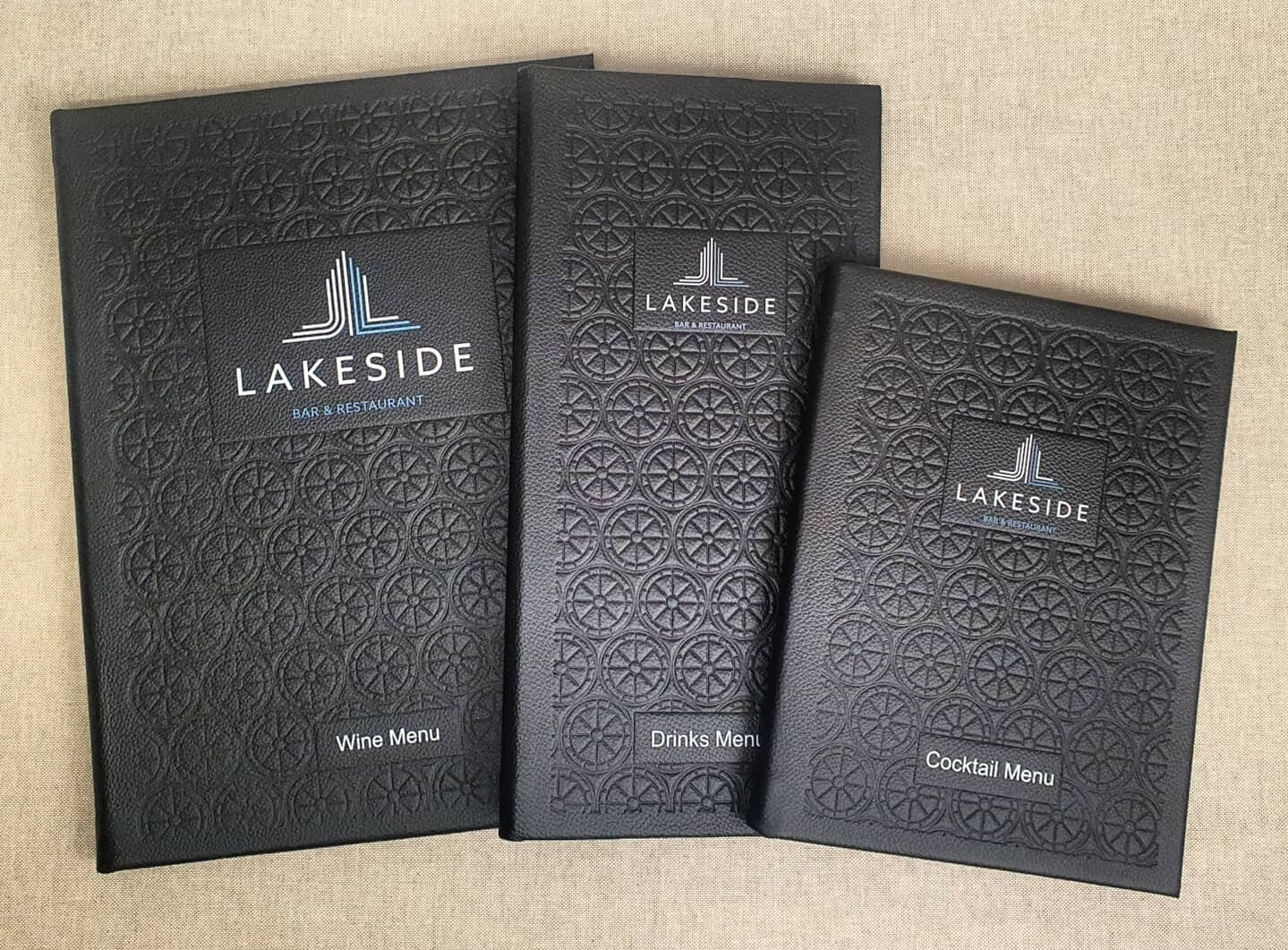 Брюссель полные кожаные обложки меню