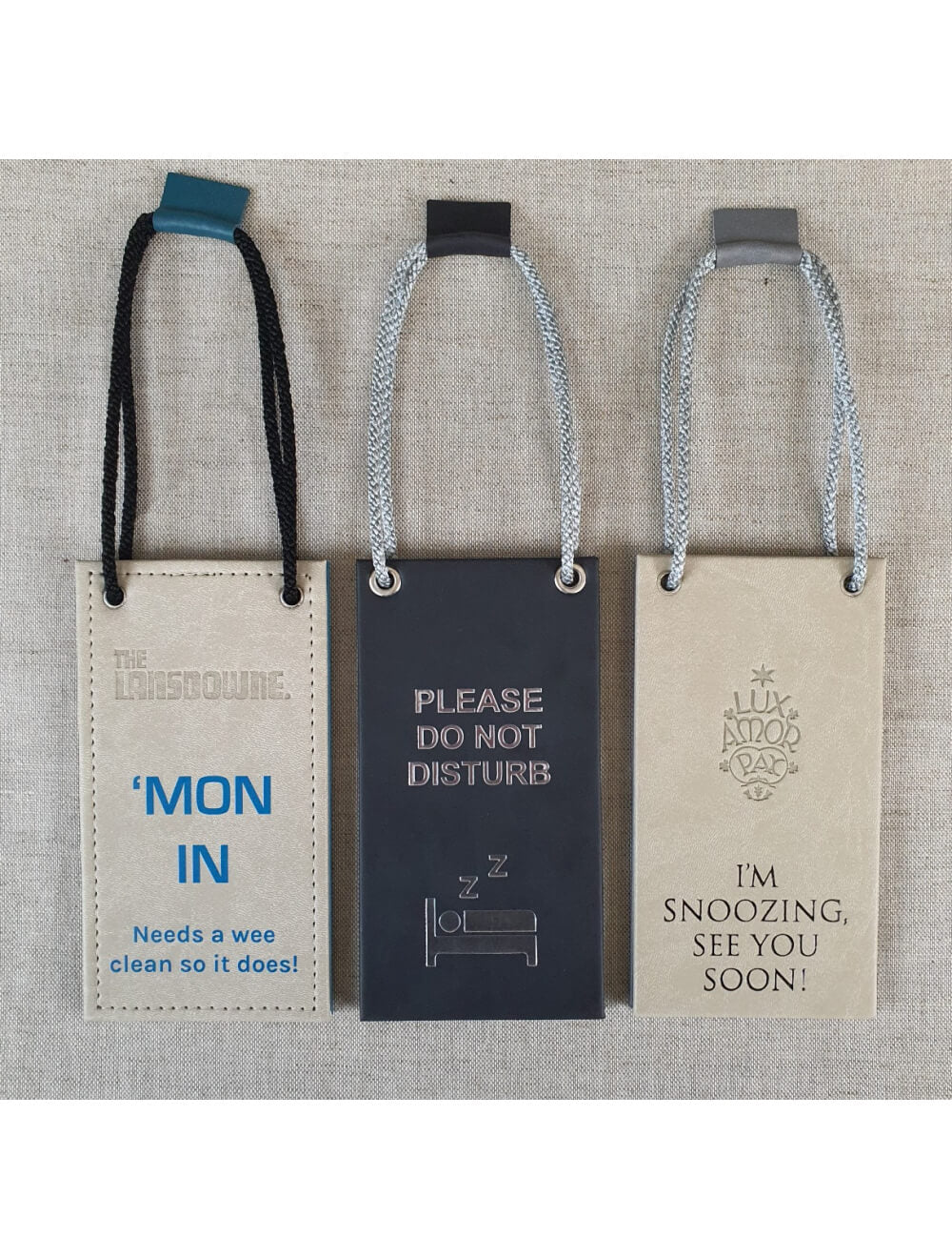 Римские дверные вешалки